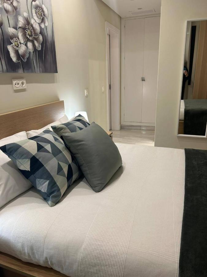 Apartamento Fibes-Congresos Parking Gratis Sevilla Exteriör bild